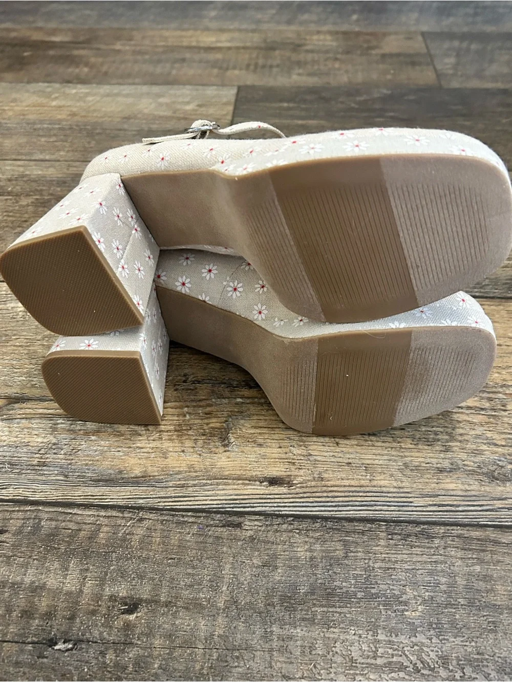 Madden Girl Beige Floral Mary Jane Block Heels - Picture 3 of 4